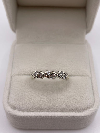 9ct white gold diamond ring