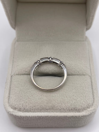 9ct white gold tanzanite and diamond ring