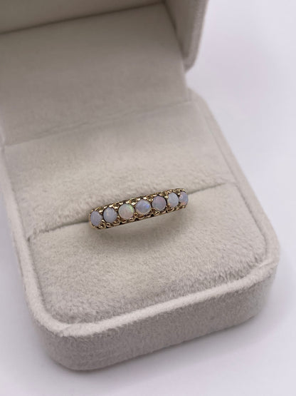 9ct gold opal ring