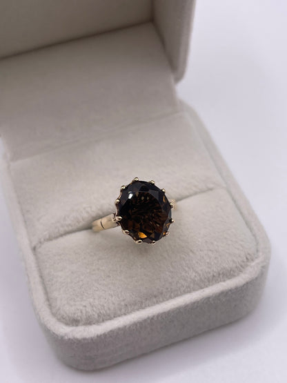 9ct gold Smokey quartz ring