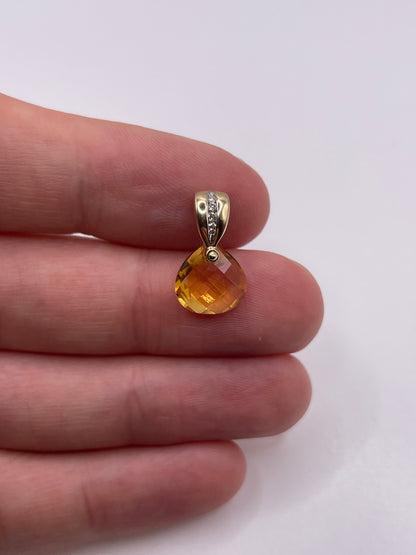 9ct gold citrine and diamond pendant
