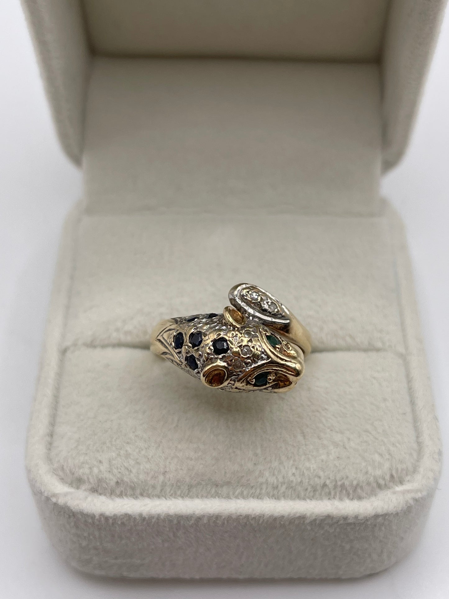 9ct gold sapphire, emerald and diamond panther ring