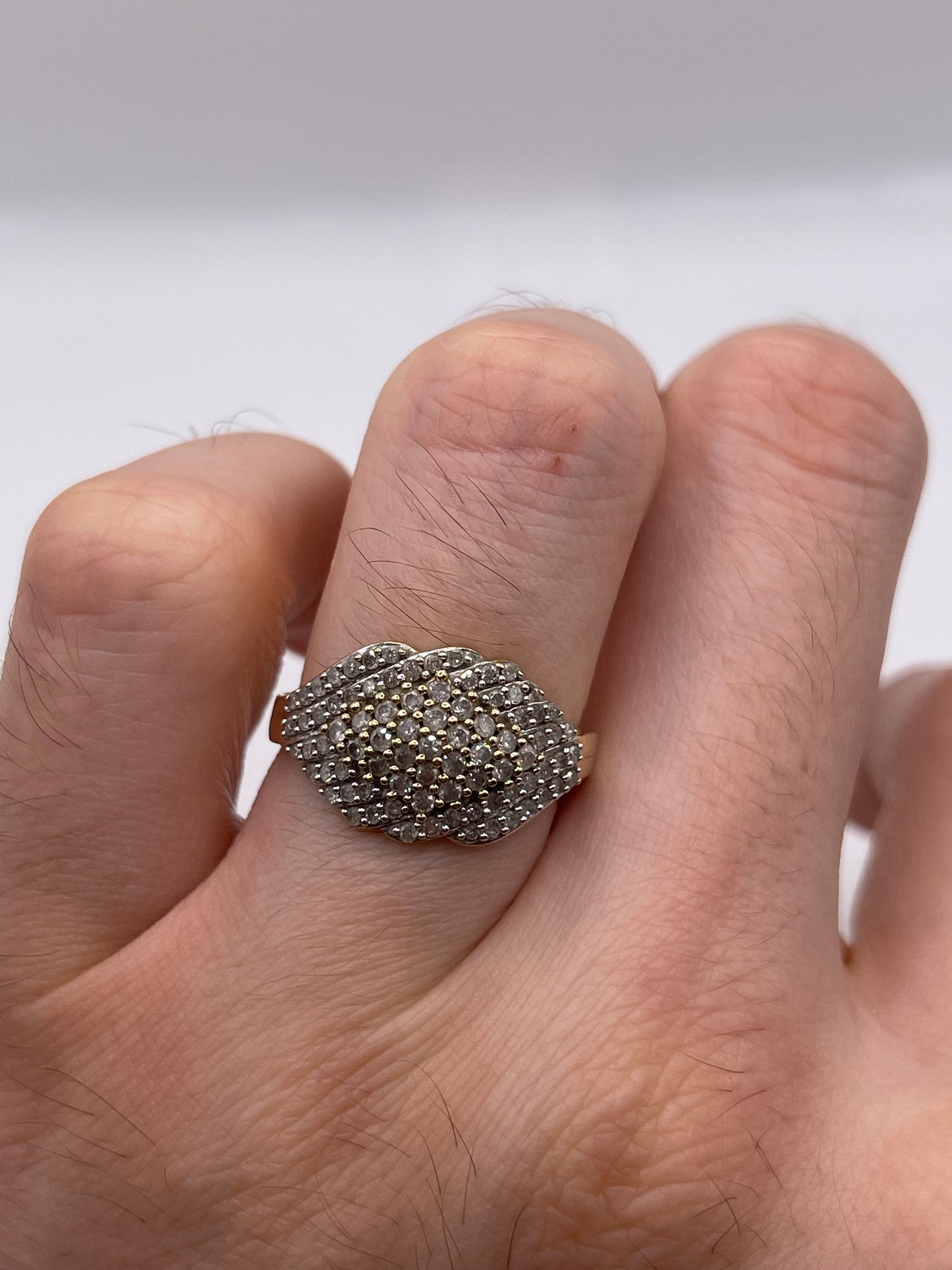 9ct gold diamond cluster ring