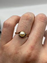 Load image into Gallery viewer, 9ct gold pearl and diamond ring
