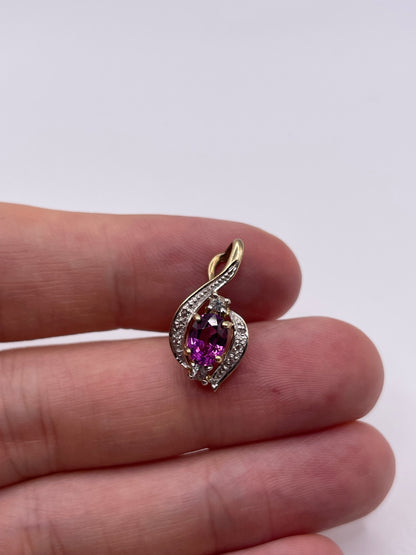 9ct gold pink and white topaz pendant