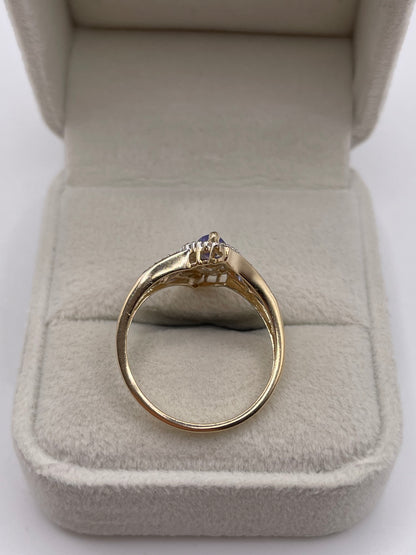 9ct gold tanzanite and diamond ring
