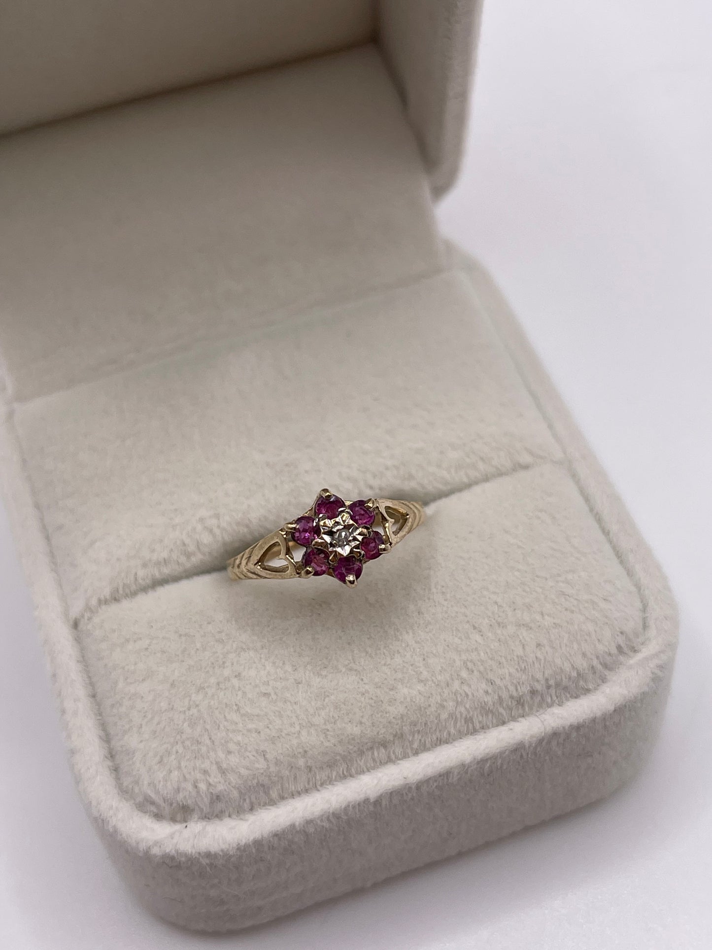 9ct gold ruby and diamond ring