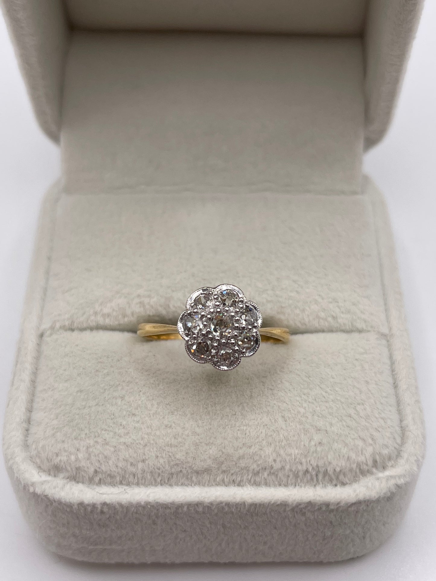 18ct gold platinum diamond ring