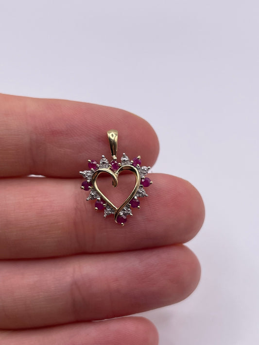 9ct gold ruby and diamond heart pendant
