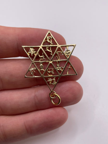 9ct gold pendant