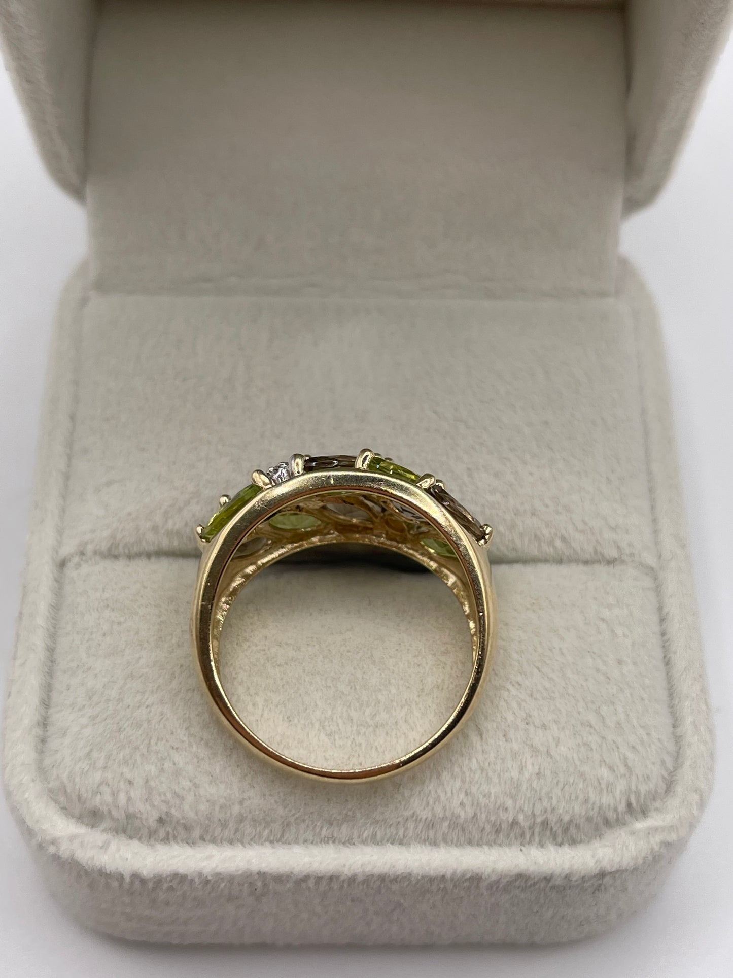 9ct gold Smokey quartz, peridot and diamond ring