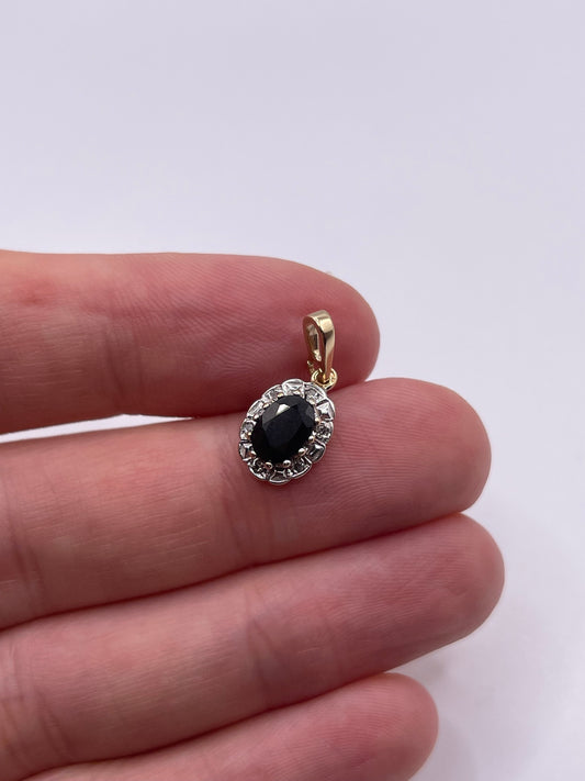9ct gold sapphire and diamond pendant