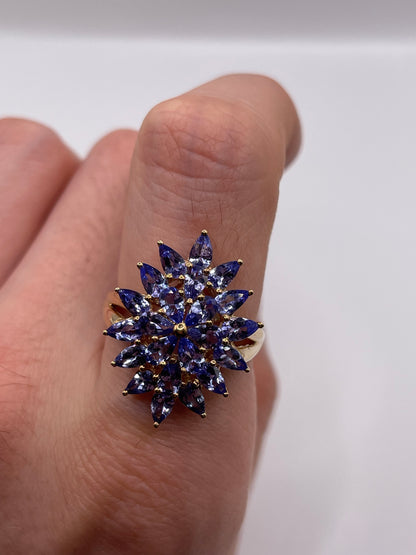 9ct gold tanzanite cluster ring