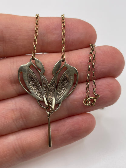 9ct gold enamel necklace