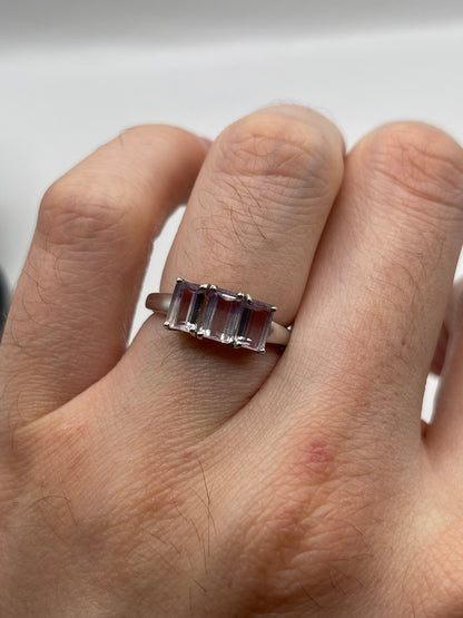 9ct white gold bi coloured amethyst ring