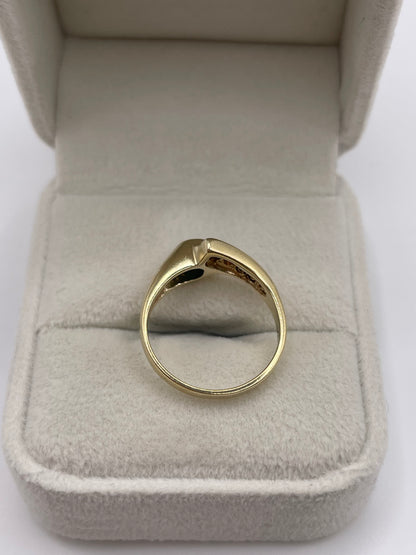 9ct gold green agate and cz ring