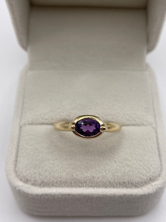 9ct gold amethyst ring