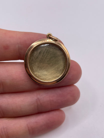 Antique 15ct gold locket pendant