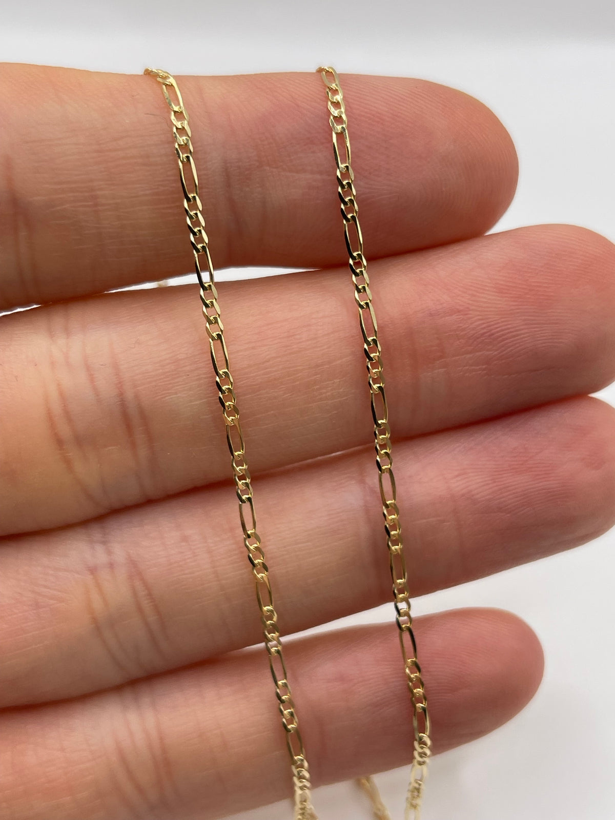 9ct gold chain 581