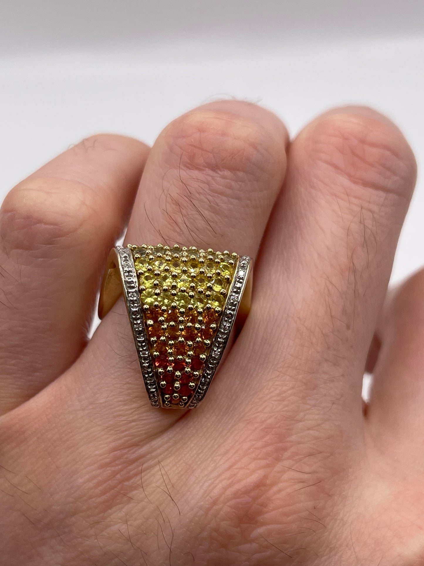 9ct gold sapphire and diamond ring
