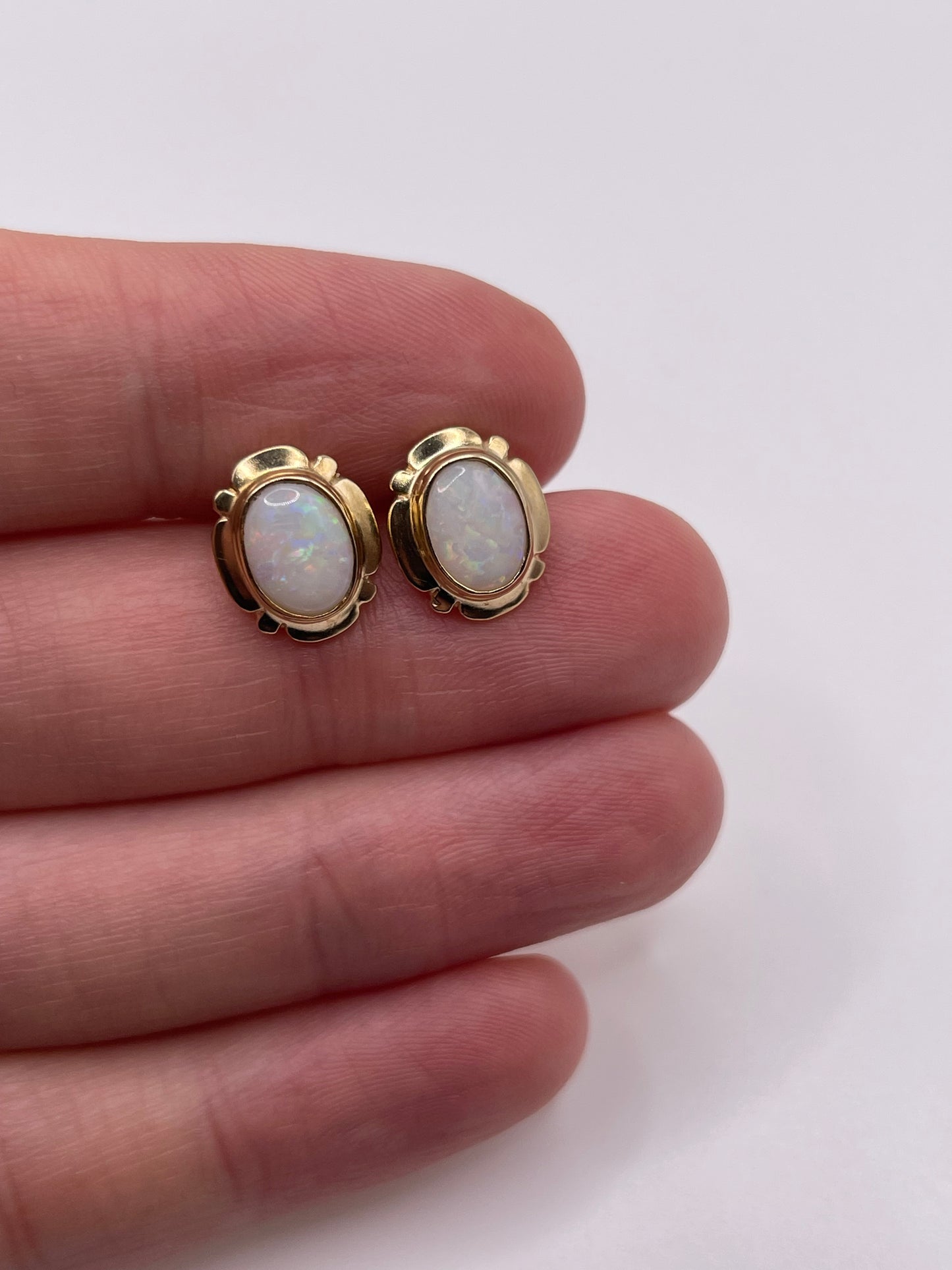 9ct gold opal earrings