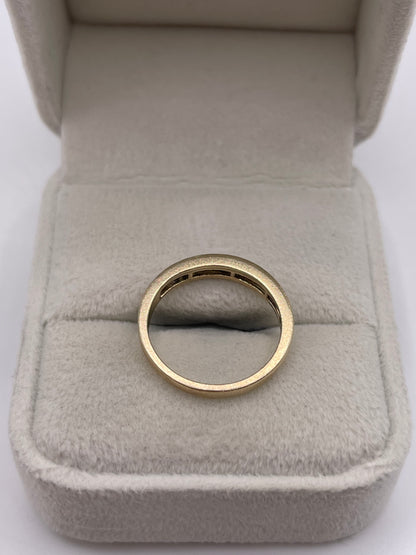 9ct gold 33 point diamond ring