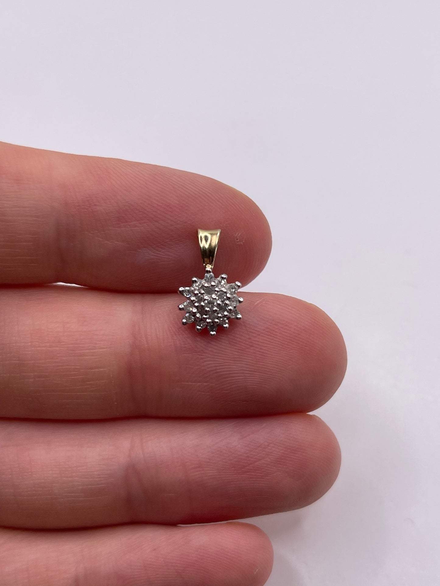 9ct gold diamond pendant