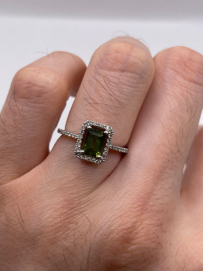 9ct white gold quartz and diamond ring