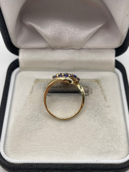 9ct gold tanzanite and diamond ring