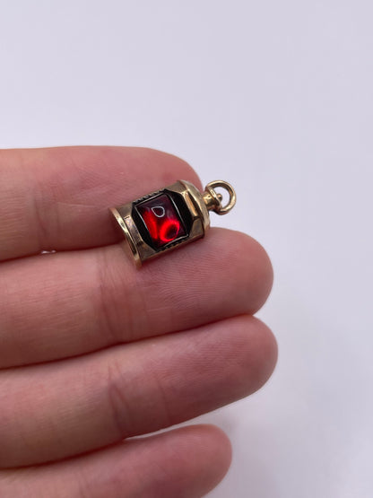 9ct gold lantern charm