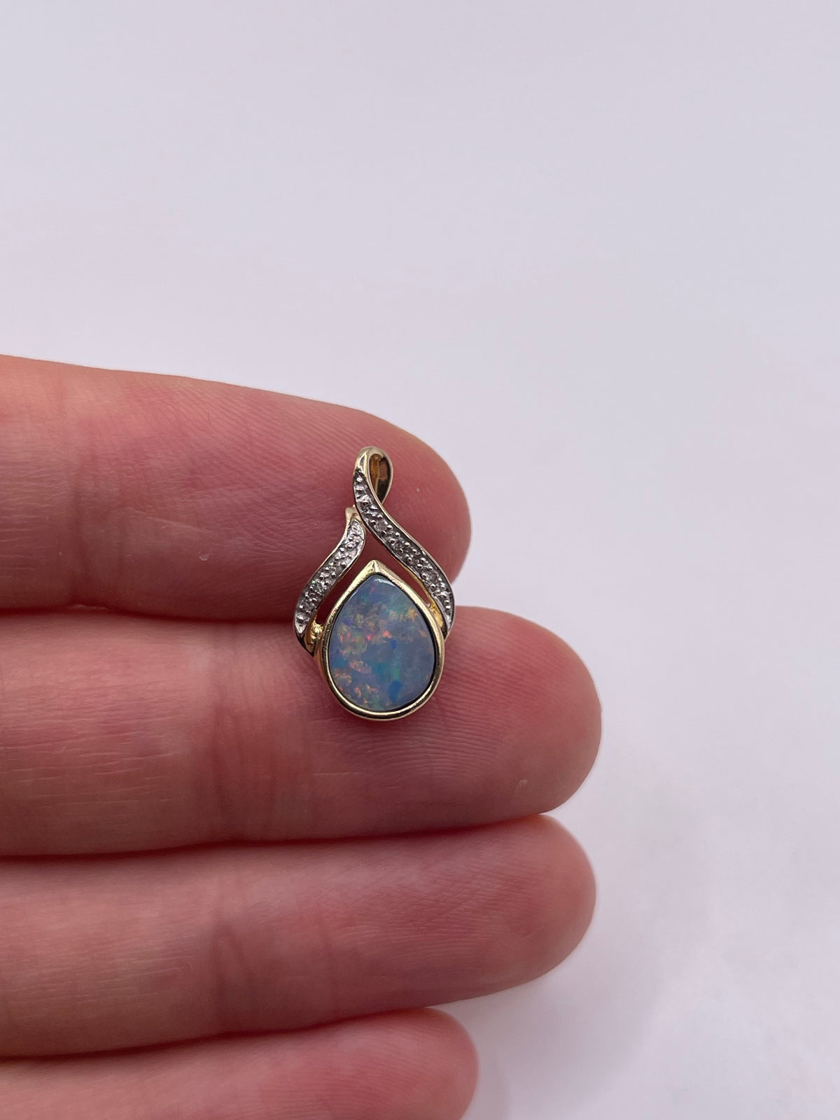 9ct gold opal doublet and diamond pendant