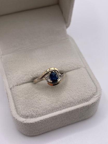 14ct two tone gold sapphire and diamond ring