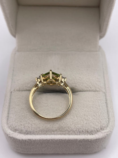 9ct gold peridot and topaz ring