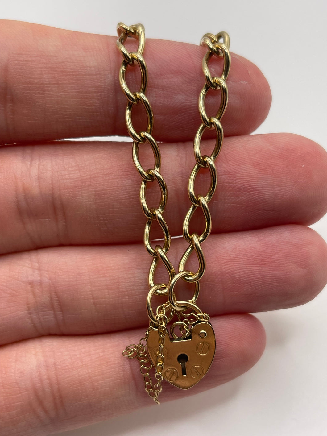 9ct gold charm bracelet