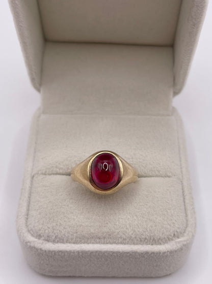 9ct gold cabochon stone ring