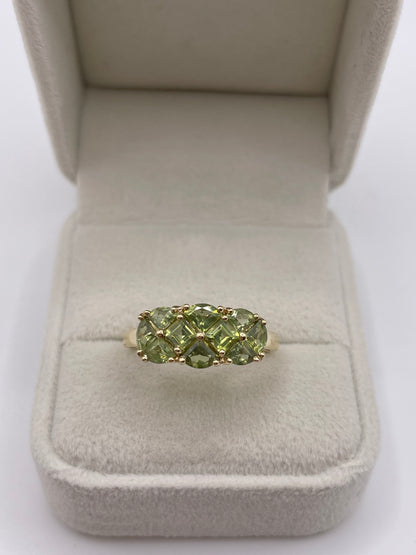 9ct gold peridot cluster ring