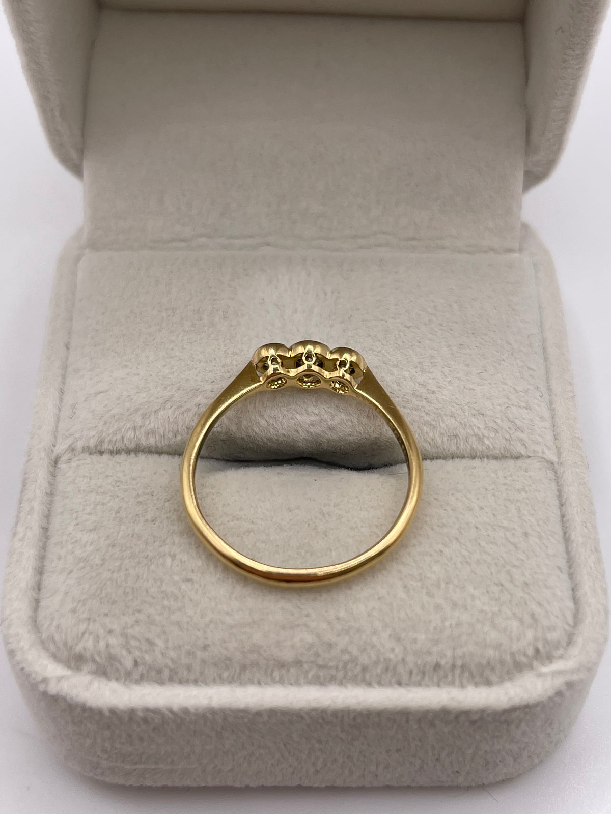 18ct gold platinum diamond ring