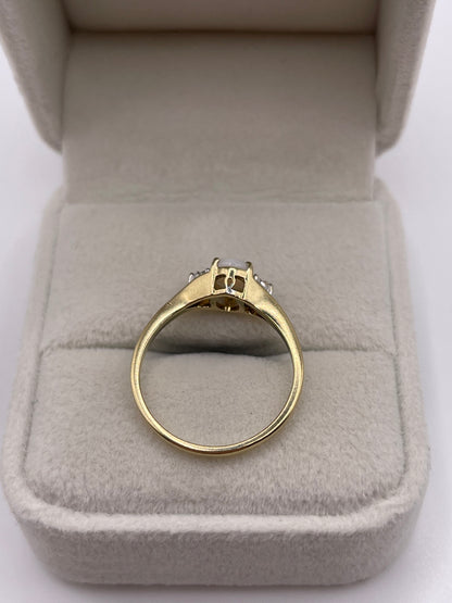 9ct gold opal and diamond ring