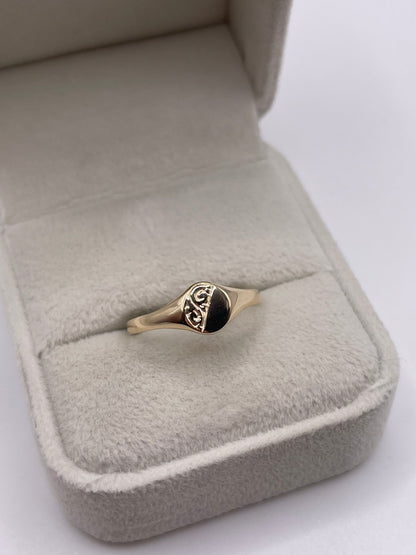 9ct gold signet ring