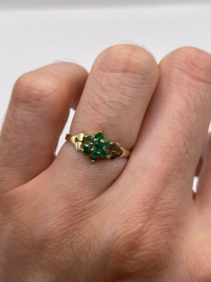 9ct gold emerald cluster ring