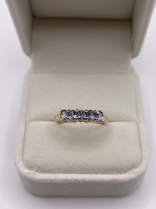 9ct gold tanzanite ring