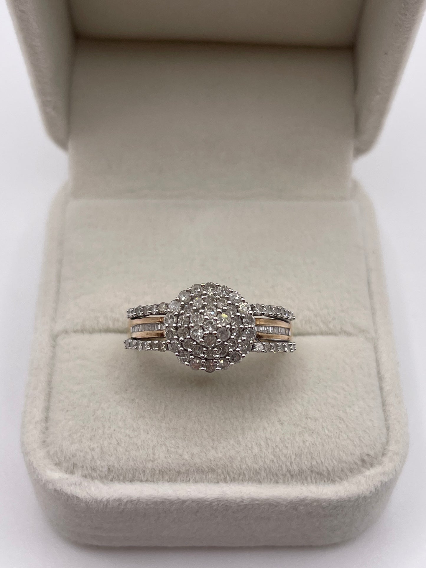 9ct gold diamond cluster ring