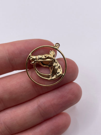 9ct gold horse pendant