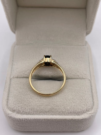 9ct gold sapphire and diamond ring