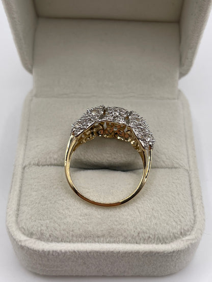 9ct gold white zircon cluster ring