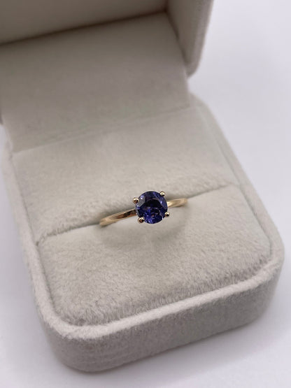 9ct gold iolite and diamond ring