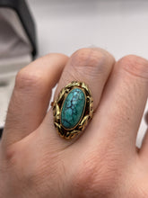 Load image into Gallery viewer, 8ct gold turquoise ring
