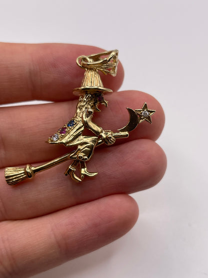 9ct gold articulated witch pendant