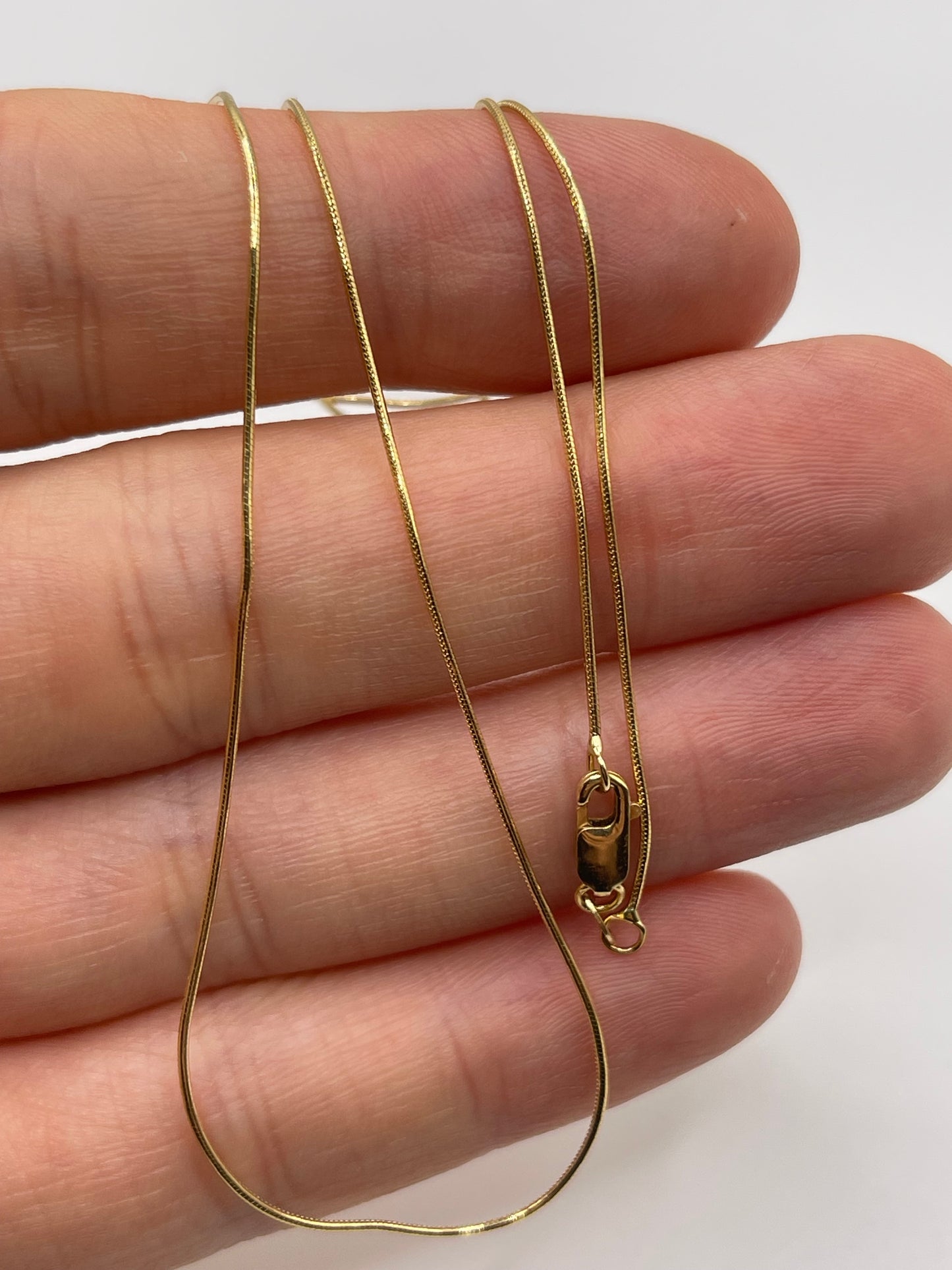 18ct gold chain 349