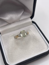 Load image into Gallery viewer, 9ct gold quartz ring
